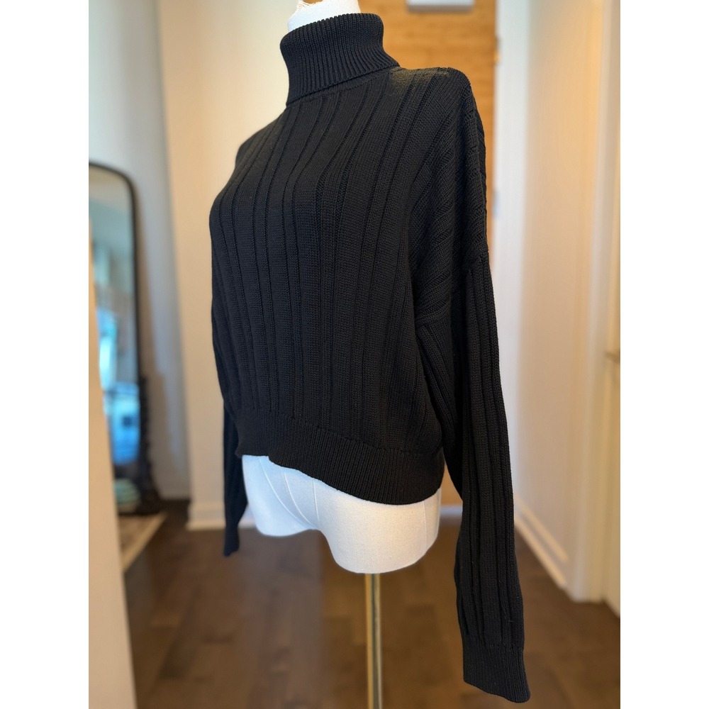 Brandy‎ Melville Black Ribbed Turtleneck Cropped Sweater OS - Picture 4 of 7